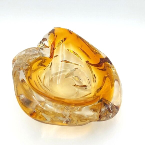 Amber Colored Glass Art Ashtray Table Decor Unsigned Possibly Murano or Chalet - Picture 6 of 8